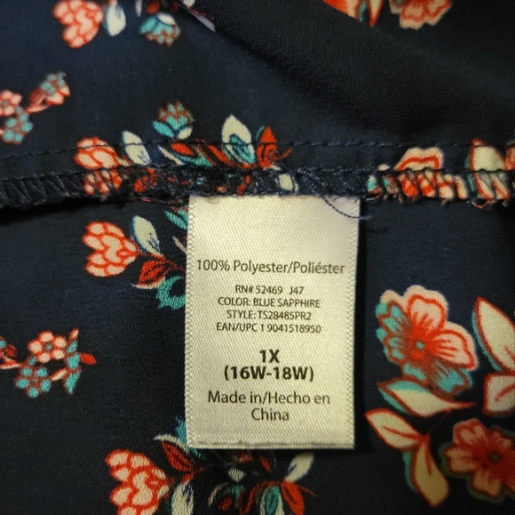 ✨️$3 or 2 for $5✨️Terra & Sky sleeveless blouse - Picture 8 of 12